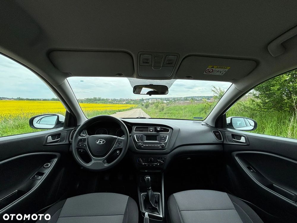 Hyundai i20 1.2 Comfort - 8