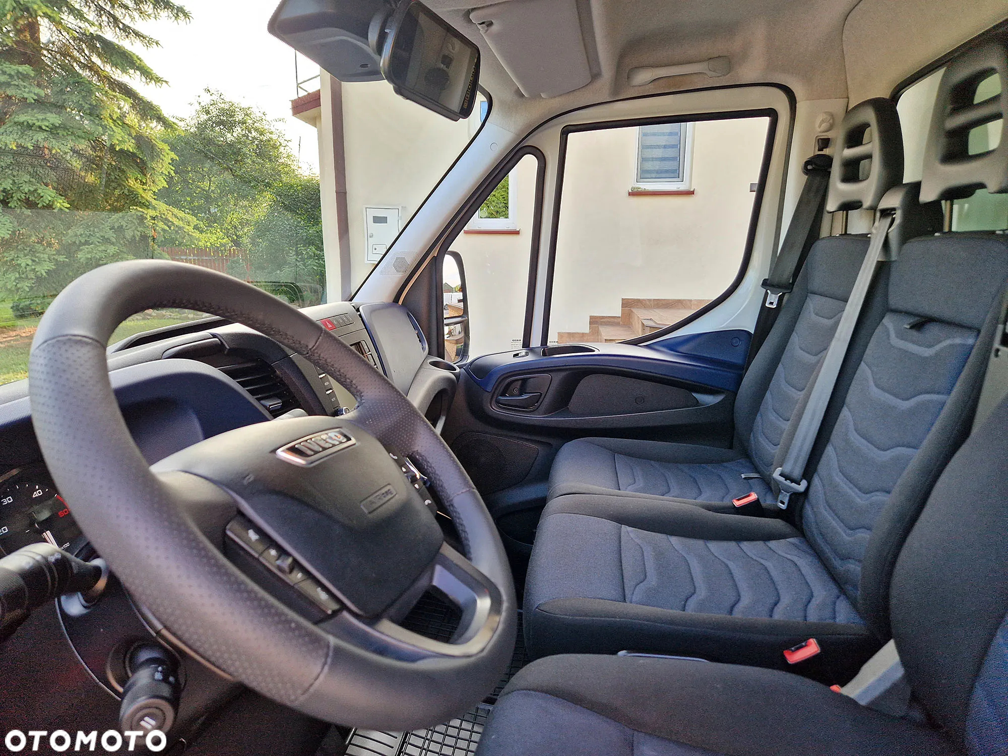Iveco DAILY - 12