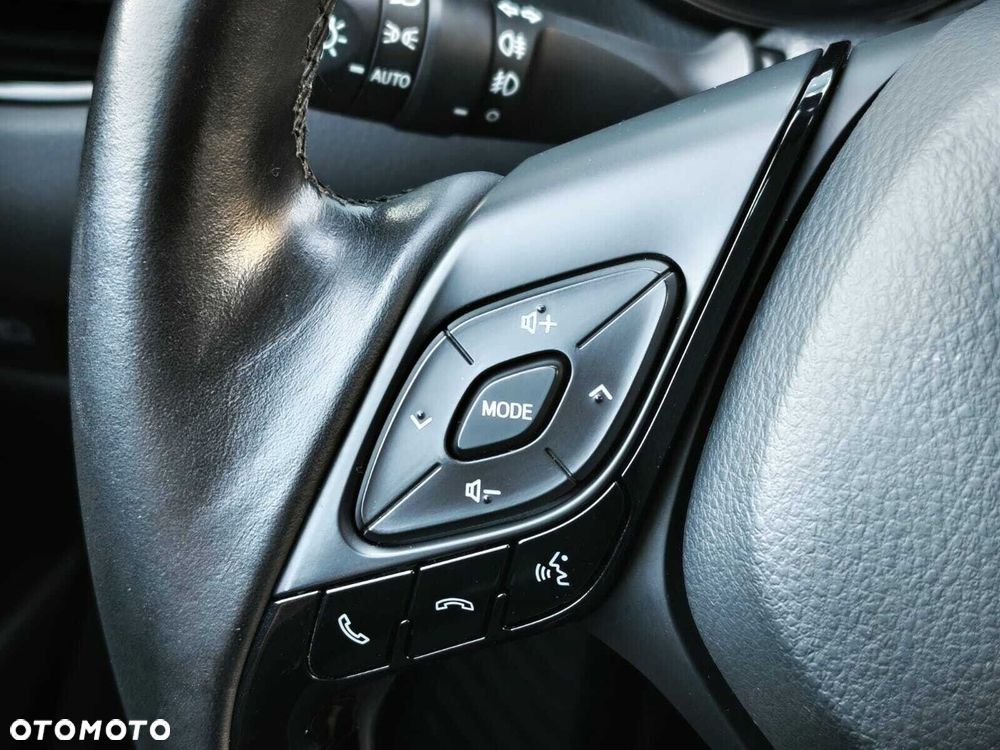Toyota C-HR 1.2 T Premium - 22