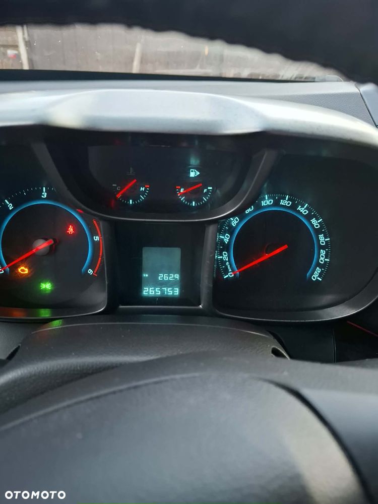 Chevrolet Orlando 2.0 D LT+ - 6