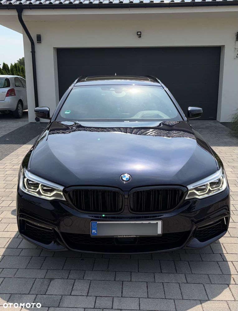BMW Seria 5 540i xDrive Sport - 2