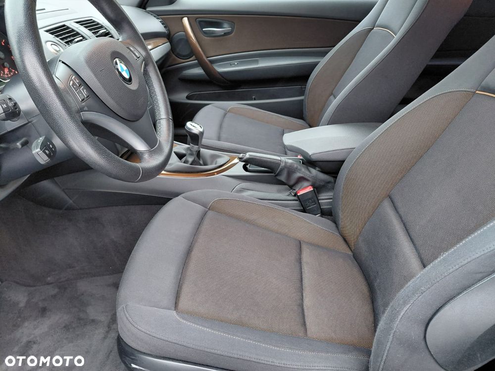 BMW Seria 1 116d DPF Edition Lifestyle - 21