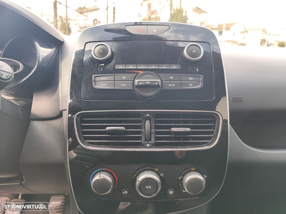 Renault Clio 1.5 dCi Zen - 11