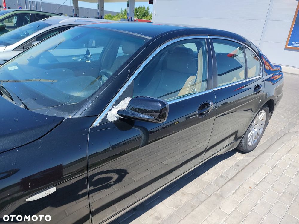 BMW Seria 7 - 2