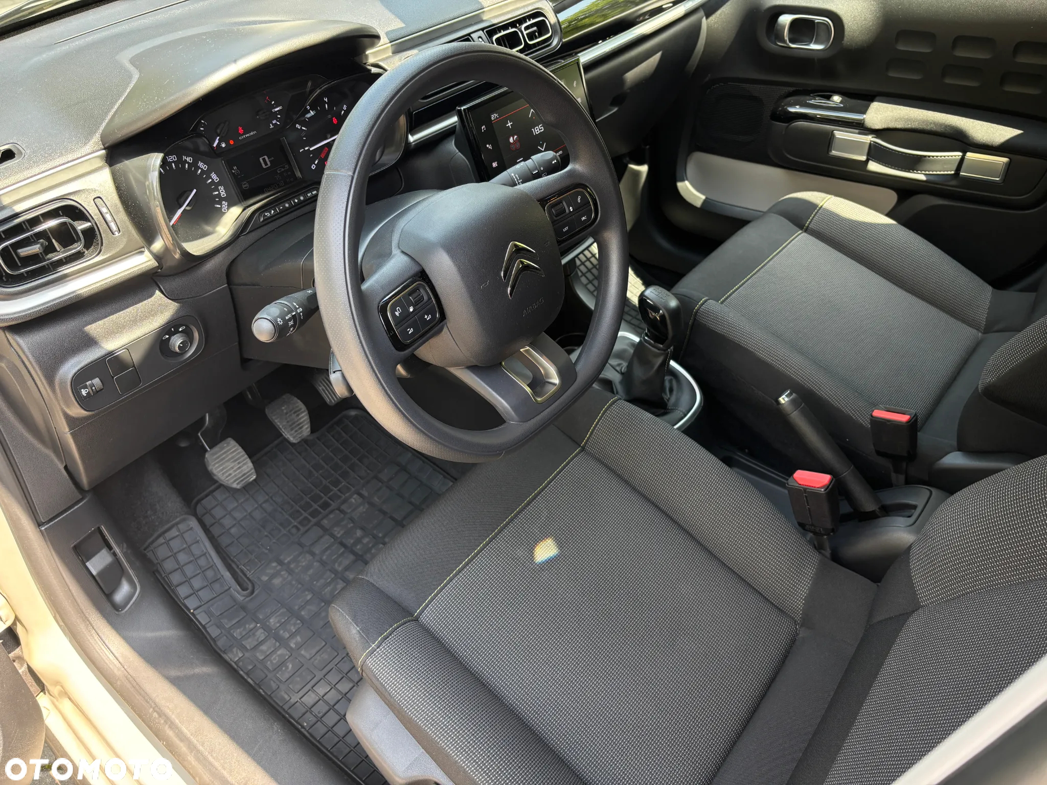 Citroën C3 1.2 PureTech Max - 17