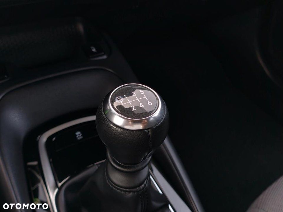 Toyota Corolla - 18