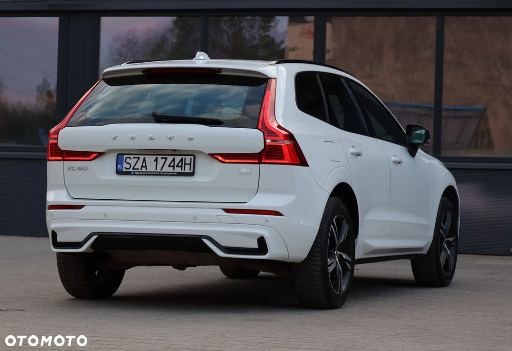 Volvo XC 60 T6 AWD Recharge Geartronic RDesign - 40
