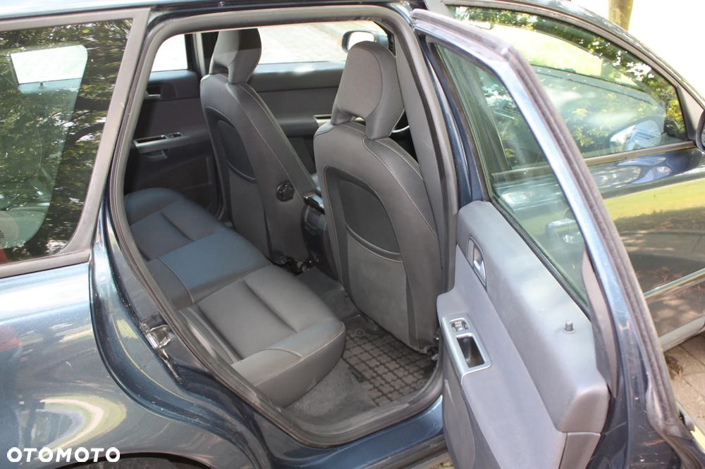 Volvo V50 2.0D Kinetic - 4
