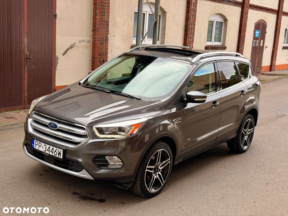 Ford Kuga 2.0 TDCi 4x4 Titanium - 4