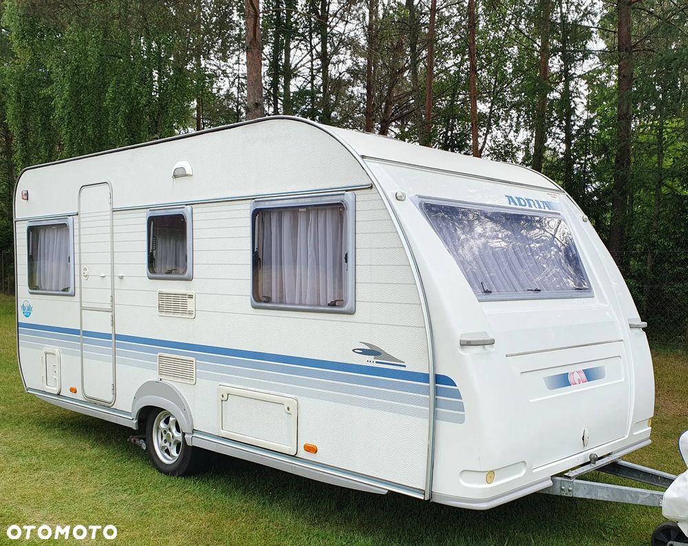 Adria Adora 472 LU - DMC 1300kg - 2