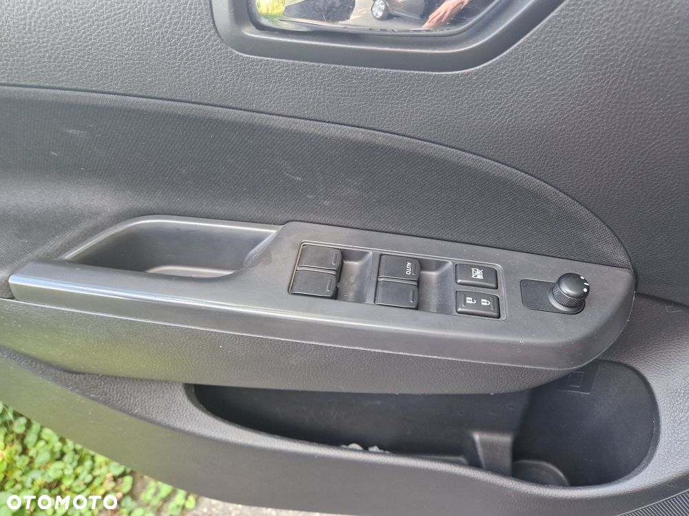 Suzuki Swift 1.2 Premium - 22