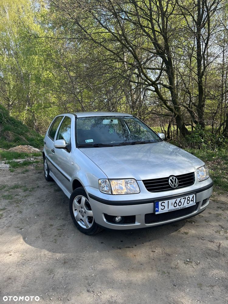 Volkswagen Polo 1.4 16V Comfortline - 2