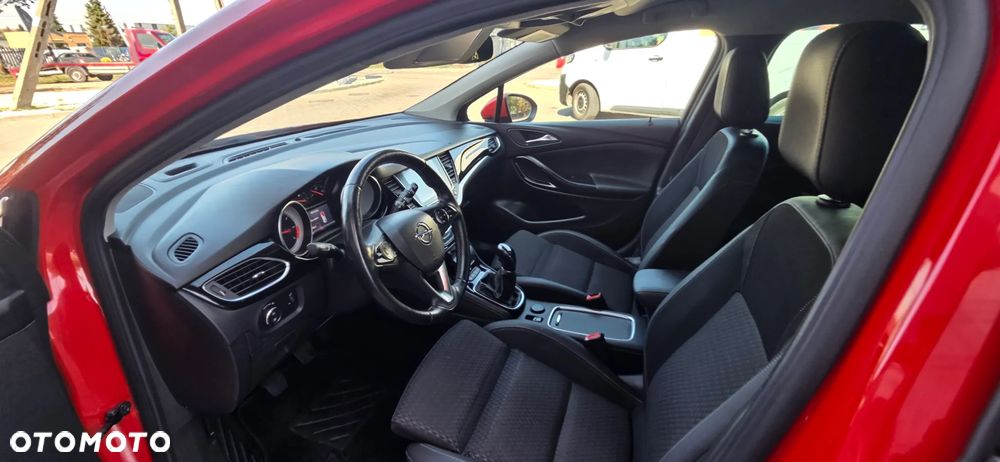 Opel Astra 1.6 D (CDTI) Start/Stop Innovation - 27
