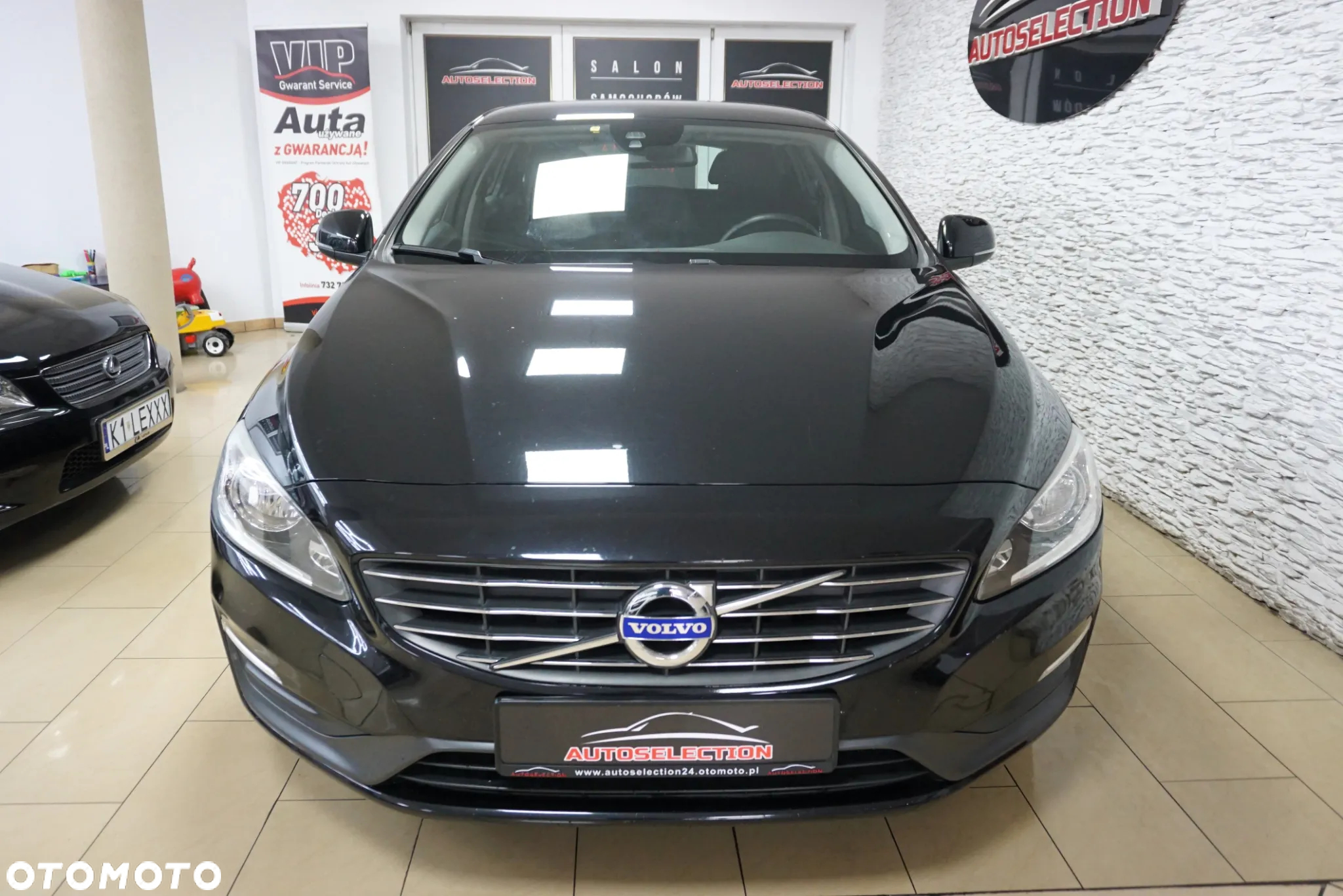 Volvo V60 D2 Kinetic - 2