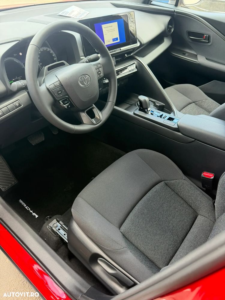 Toyota C-HR 1.8 HEV 140 CP 4x2 CVT Active - 12