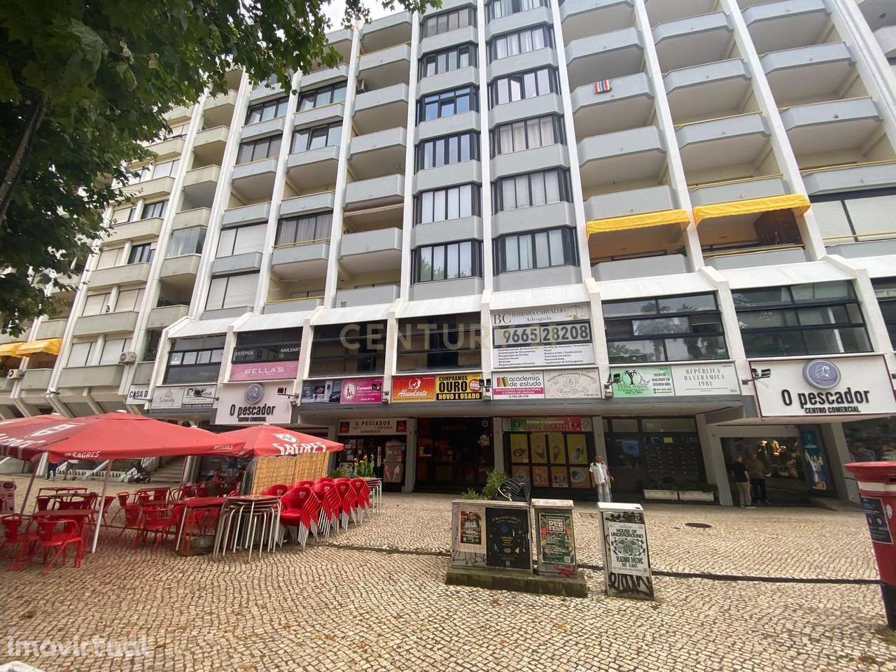 Loja no Centro Comercial O Pescador - Grande imagem: 2/15