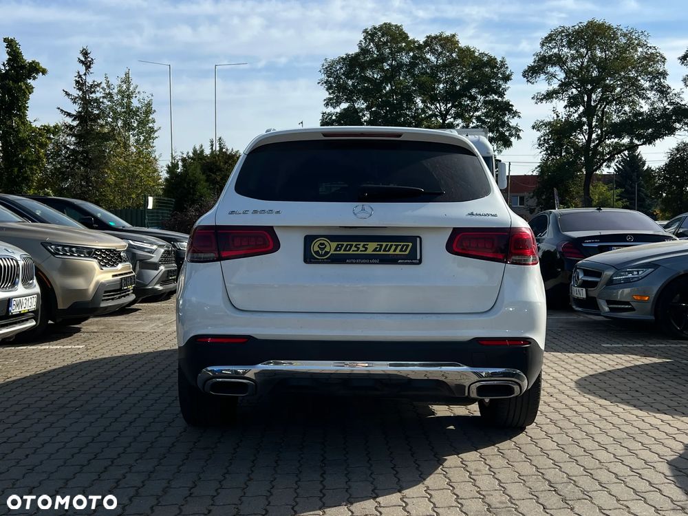 Mercedes-Benz GLC 200 d 4-Matic - 8