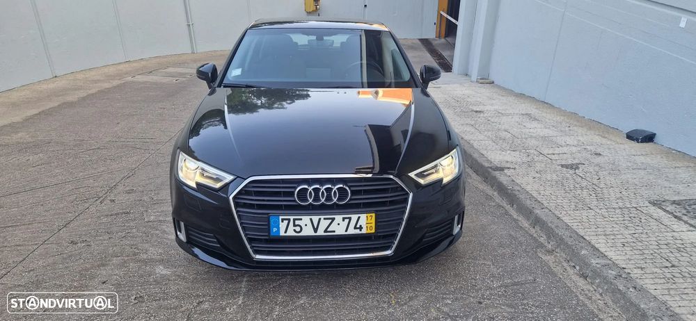 Audi A3 Sportback 1.6 TDI S tronic sport - 2