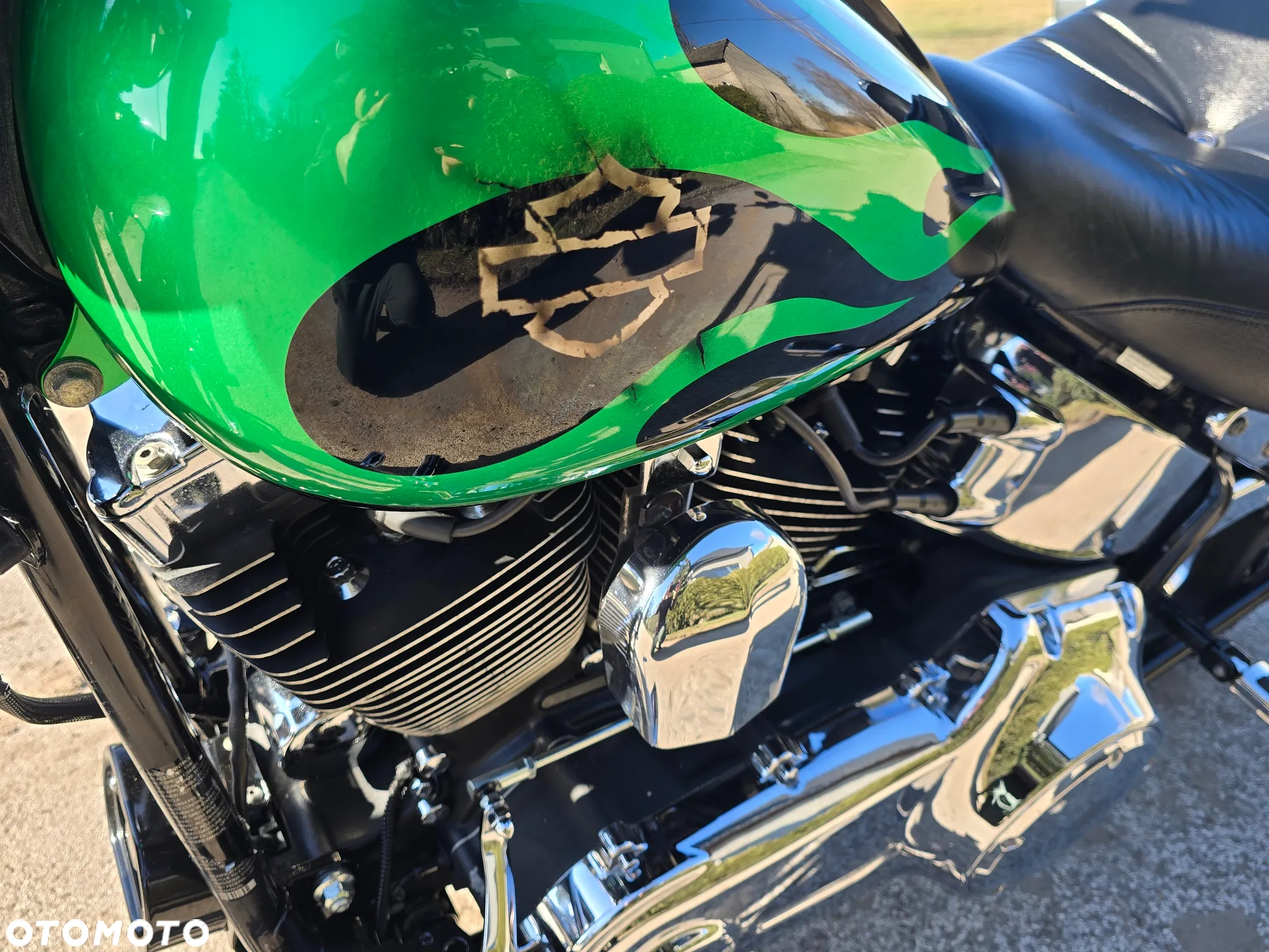 Harley-Davidson Softail Custom - 20
