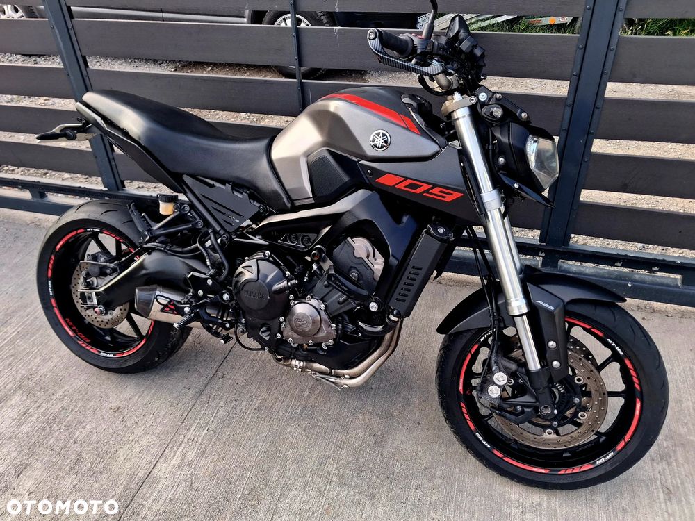 Yamaha MT - 5