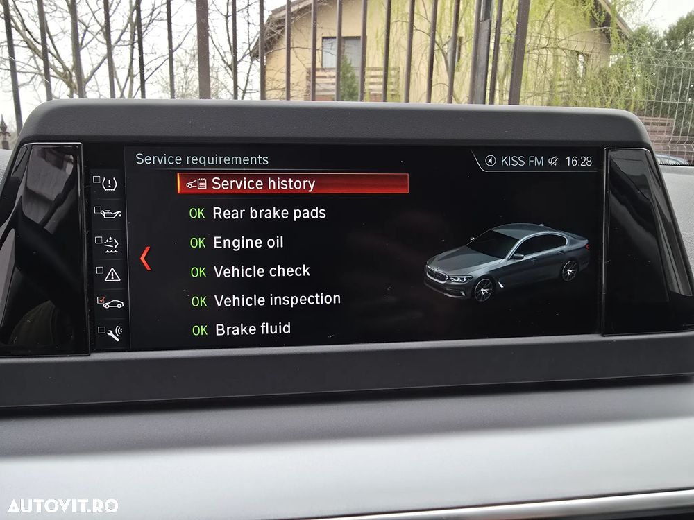 BMW Seria 5 520d AT - 27