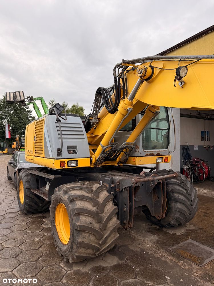 New Holland MH Plus - 4