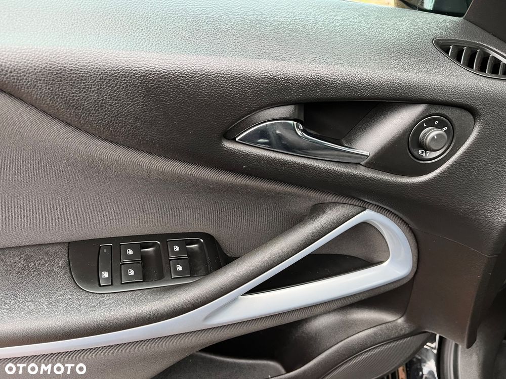 Opel Zafira Tourer 2.0 CDTI Automatik Edition - 30