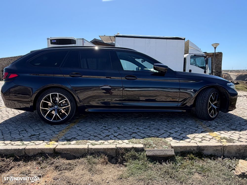 BMW 530 e Pack Desportivo M - 3