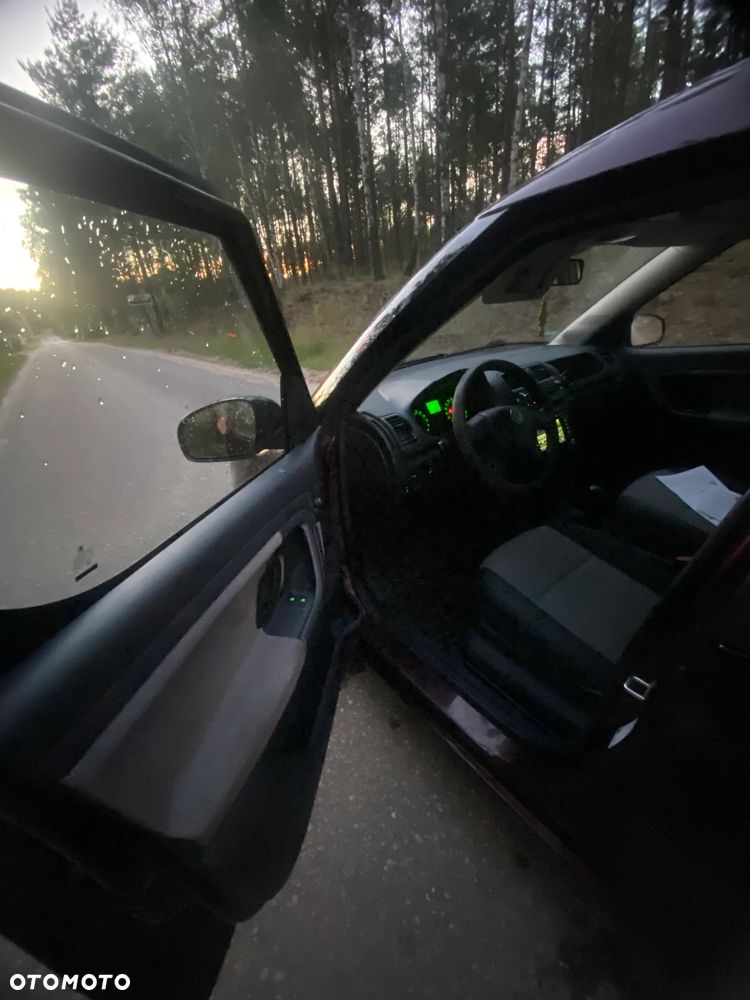Skoda Roomster 1.6 TDI DPF Active PLUS EDITION - 24