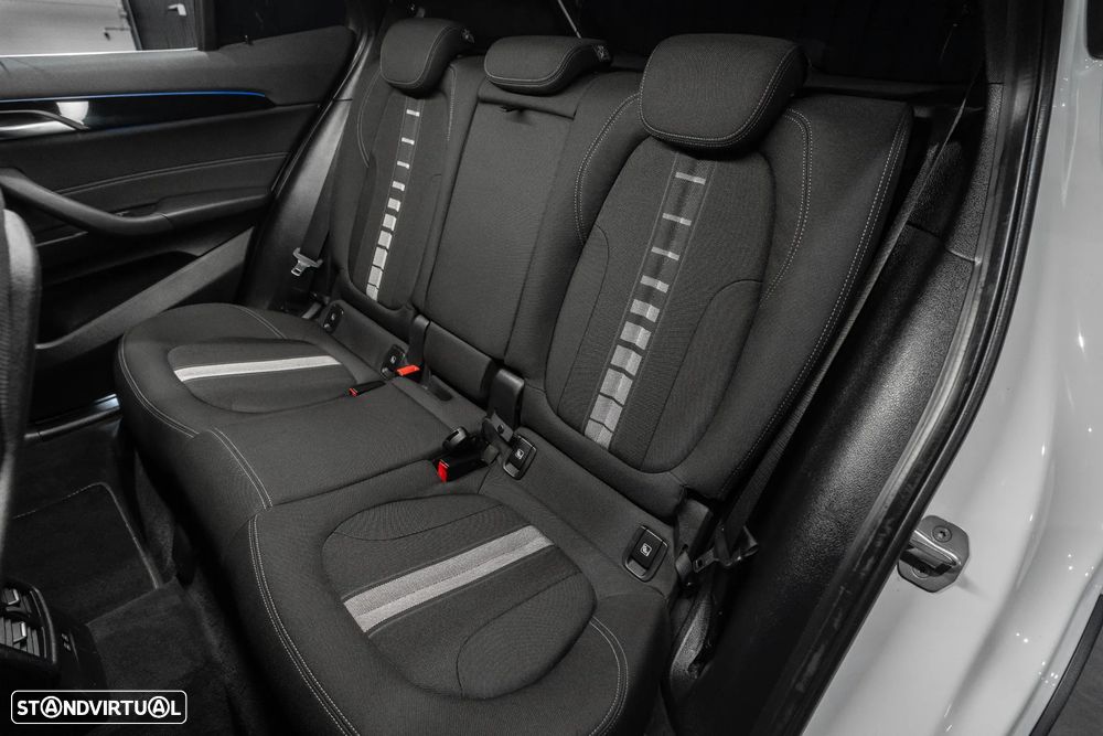 BMW X2 sDrive18i Aut. M Sport - 26