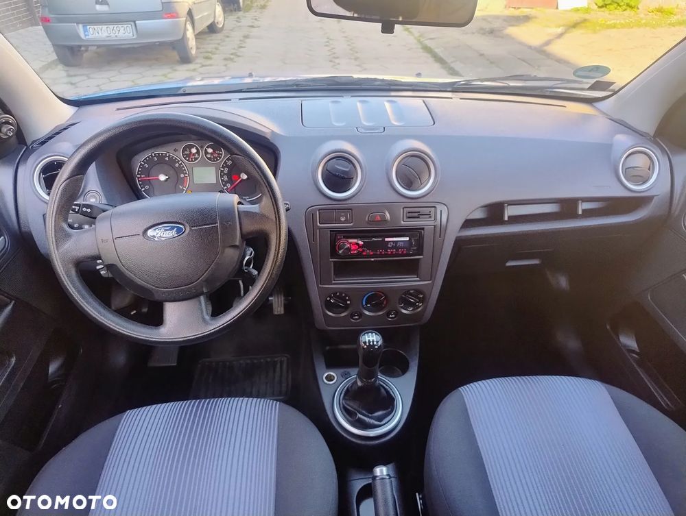 Ford Fusion 1.4 Fun X - 12