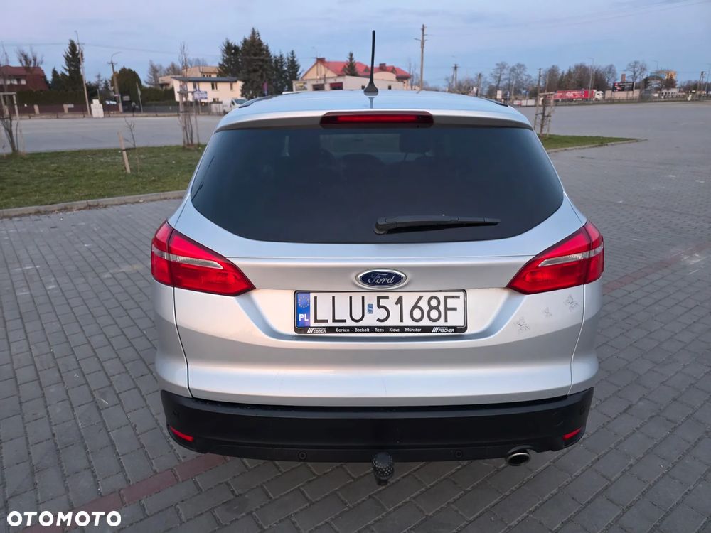 Ford Focus SW 2.0 TDCi Titanium ASS - 8