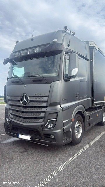 Mercedes-Benz Actros 1851 LS - 2