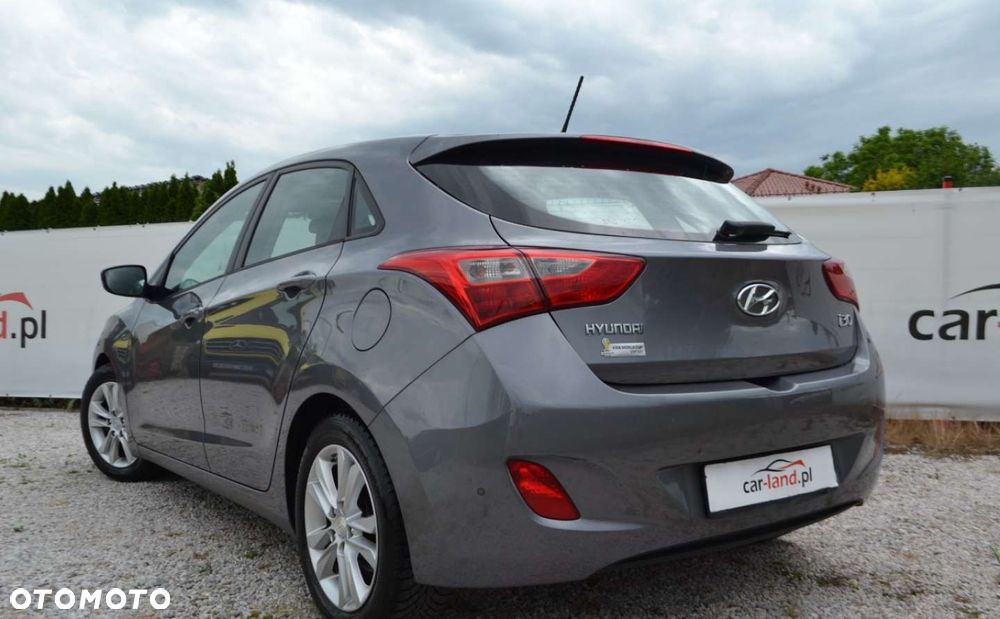 Hyundai i30 1.4 Fifa World Cup Edition - 12