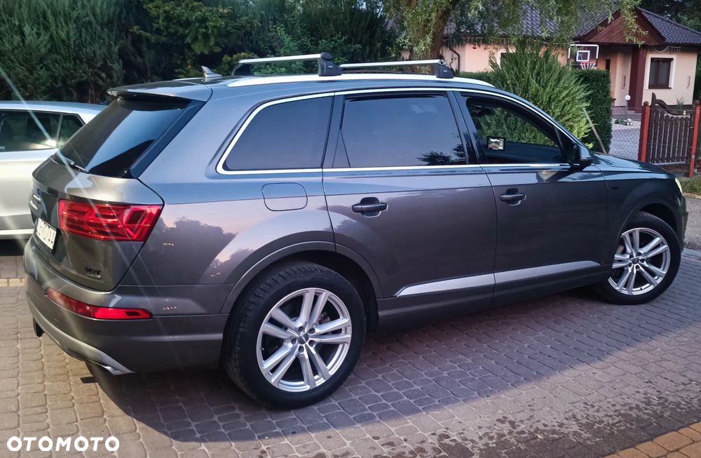 Audi Q7 - 8