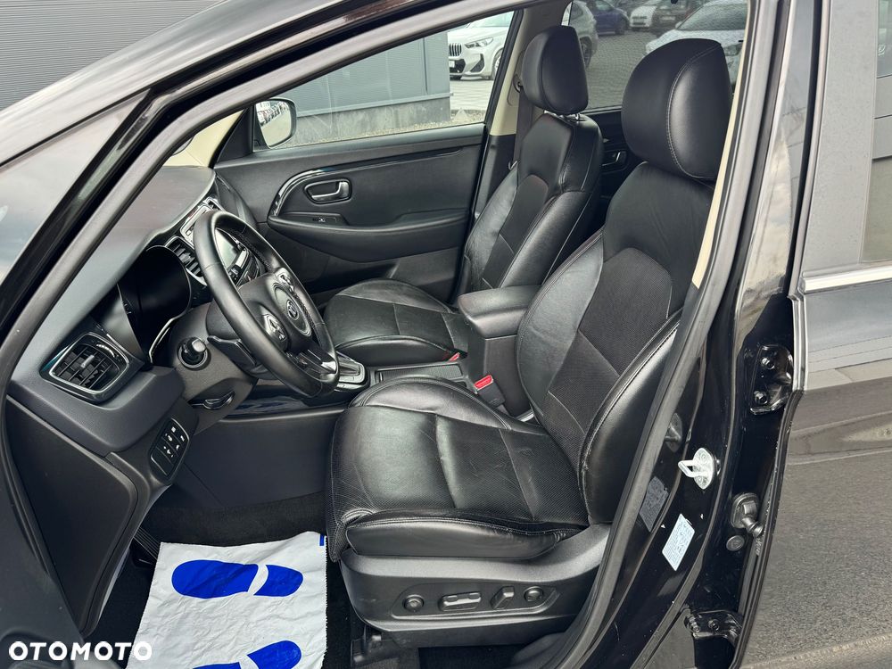 Kia Carens 1.7 CRDi Business Line 7os 7DCT - 7