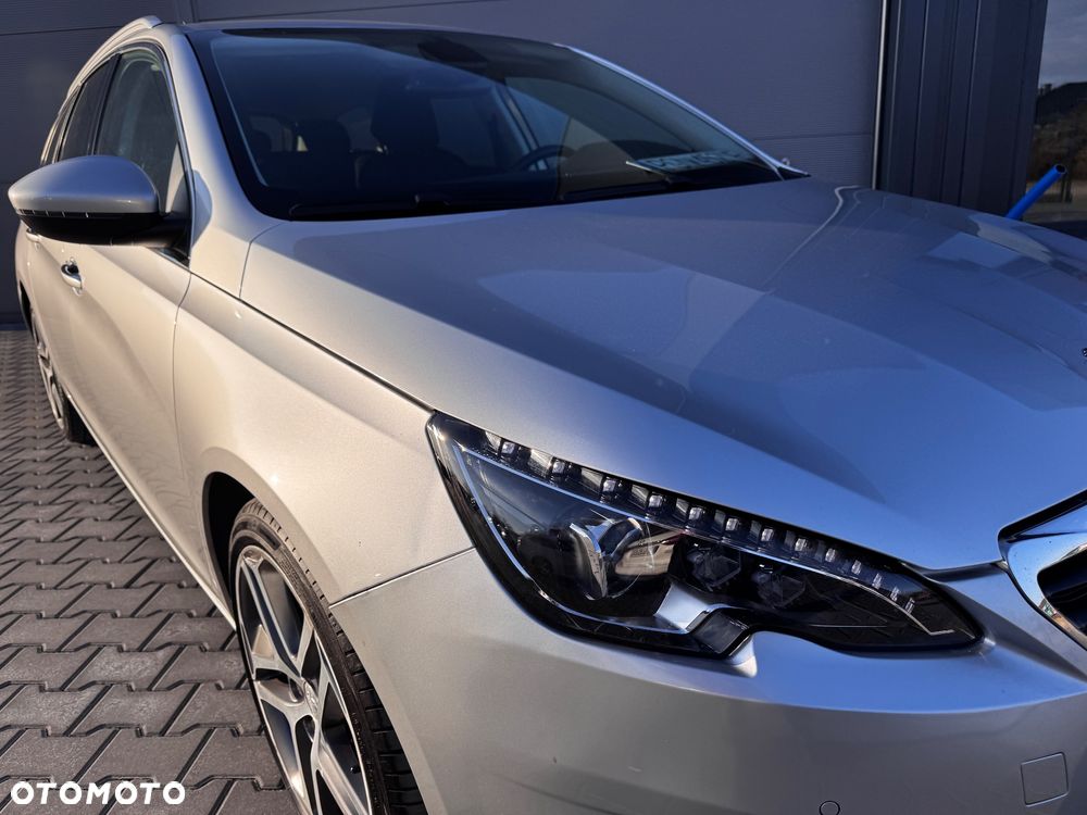 Peugeot 308 BlueHDi FAP 120 EAT6 Stop & Start Allure - 3