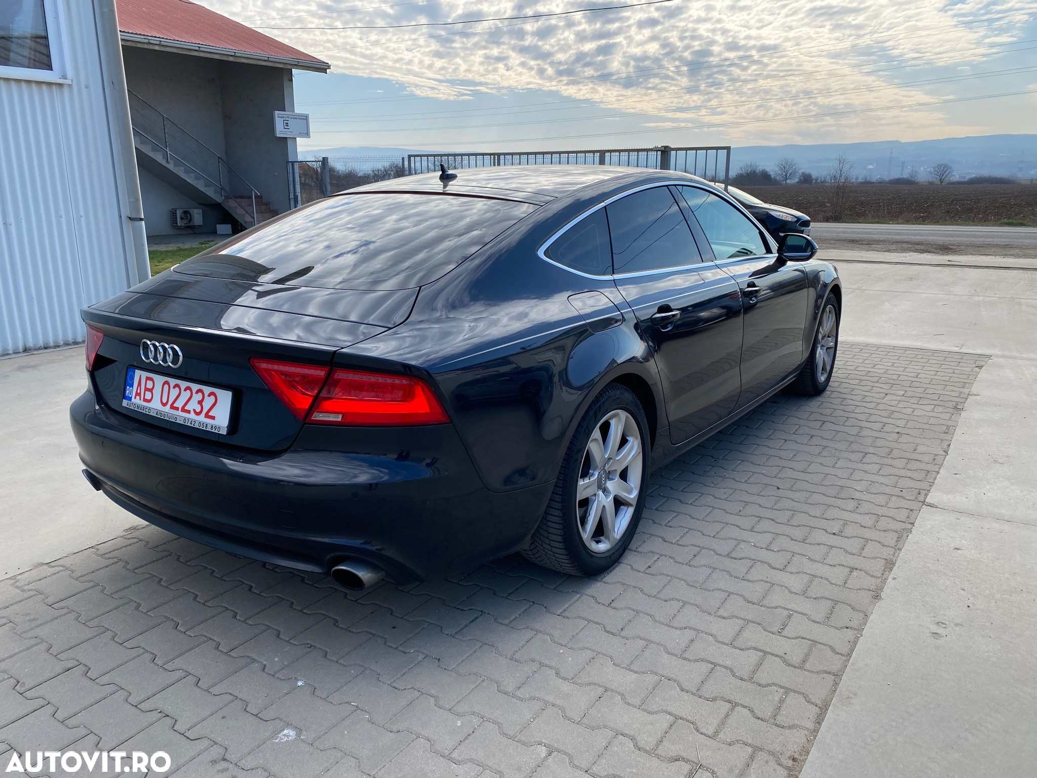 Audi A7 - 8