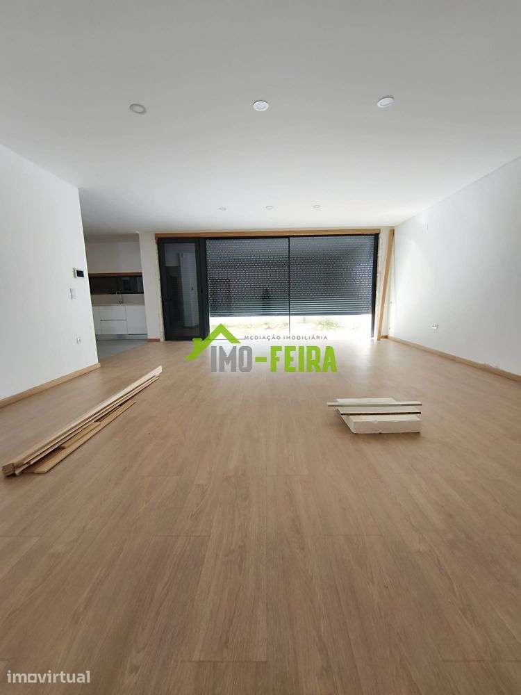Moradia Nova , Santa Maria da Feira - Grande imagem: 4/49