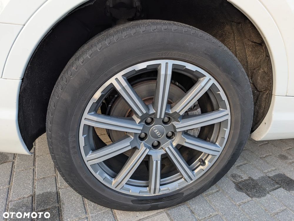 Audi Q7 - 19