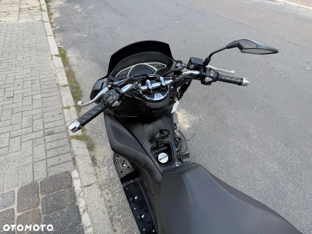 Honda PCX - 9