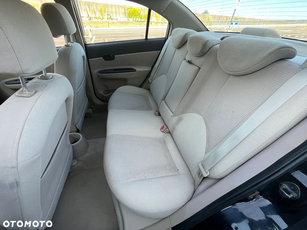Hyundai Accent 1.4 Classic - 9