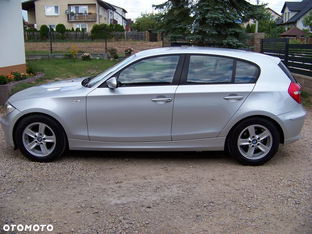 BMW Seria 1 118i - 4
