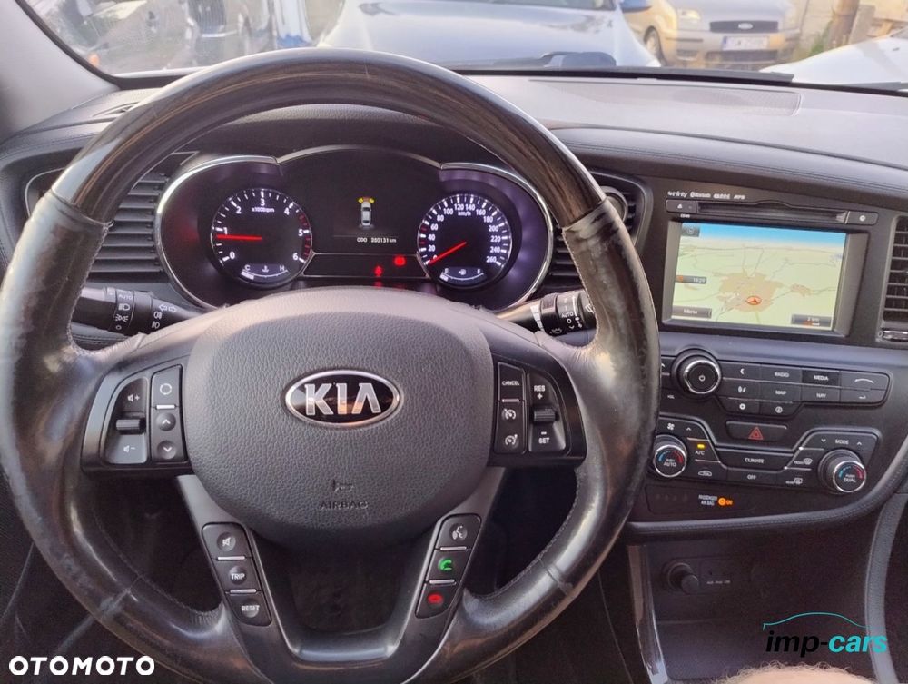 Kia Optima - 8