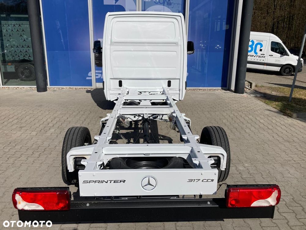 Mercedes-Benz Sprinter 317 CDI OM654 - 7