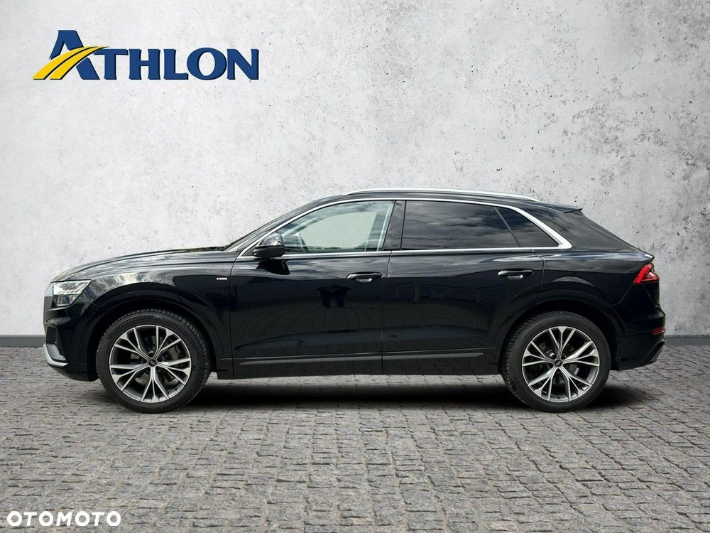 Audi Q8 - 2