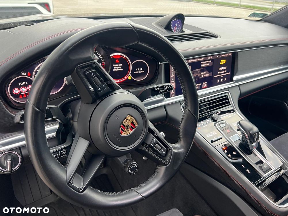 Porsche Panamera GTS - 3