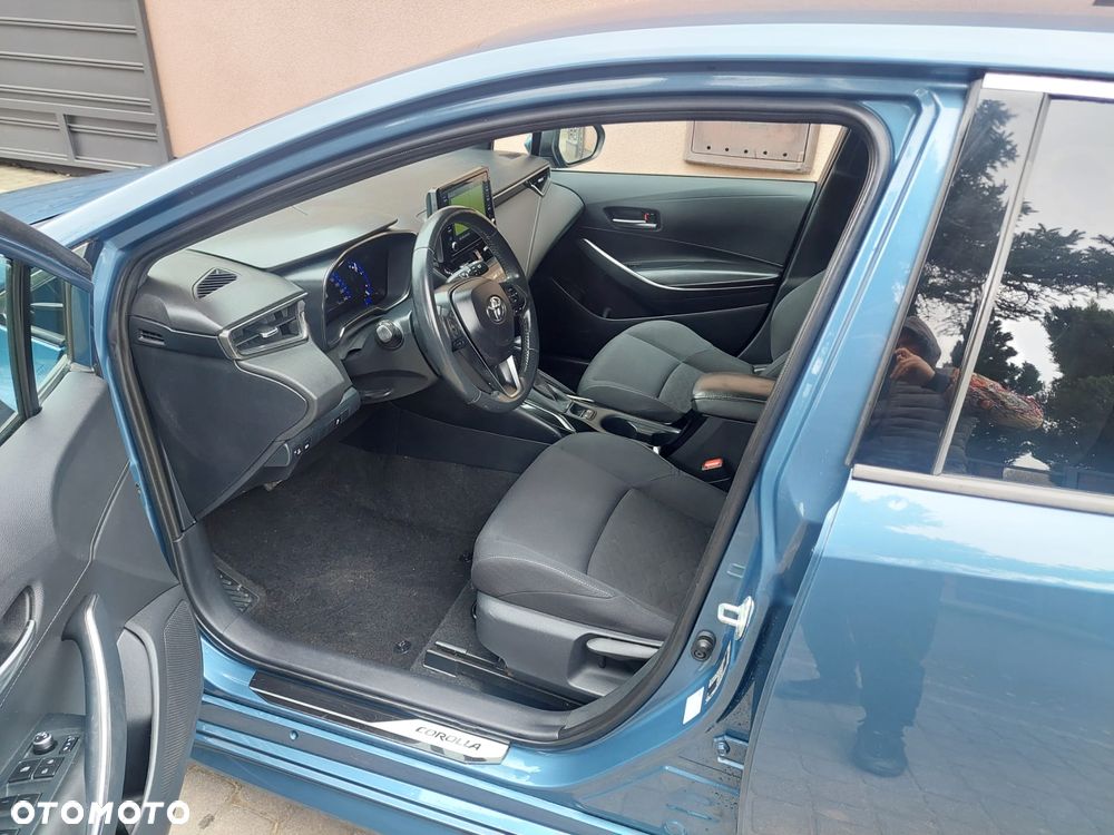 Toyota Corolla 1.8 Hybrid Executive - 14