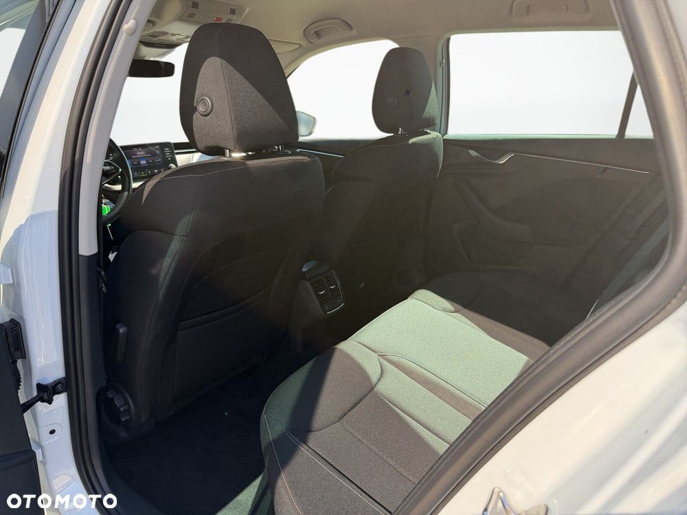 Skoda Kamiq 1.0 TSI Style DSG - 34