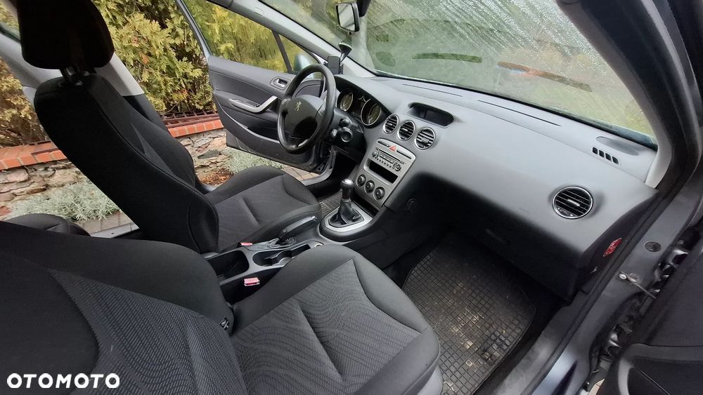 Peugeot 308 1.4 Presence - 9